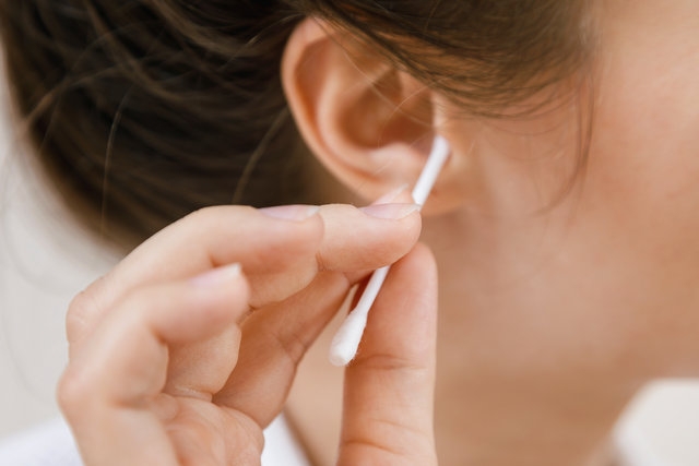 Kulaklara zarar veren 7 alışkanlık ne? galerisi resim 1