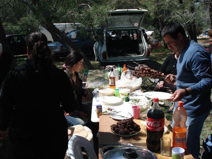 Kıbrıslı yetişkinler yılda ortalama 39,8 kg kebap yiyorlar galerisi resim 5