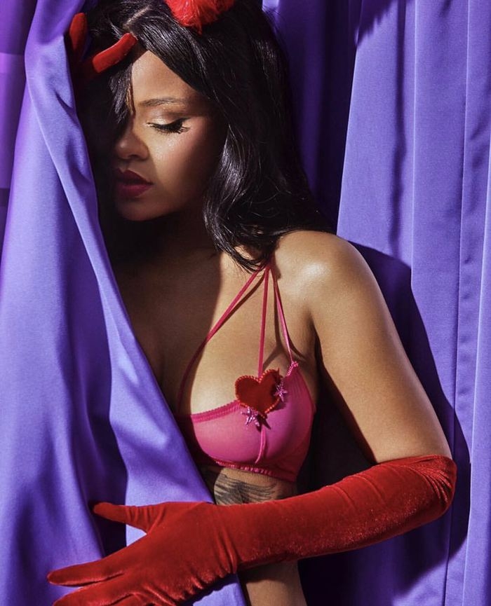 Rihanna milyarder Arap iş insanı sevgilisiyle mi evleniyor? galerisi resim 28