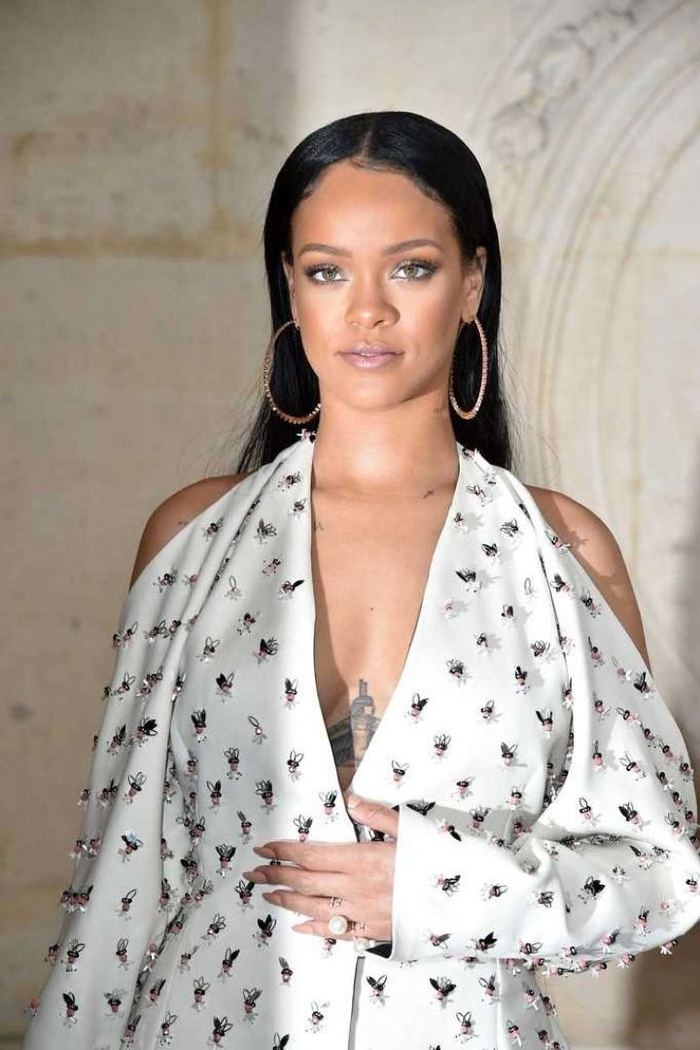 Rihanna milyarder Arap iş insanı sevgilisiyle mi evleniyor? galerisi resim 5