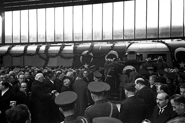 Atatürk’ün cenazesinden fotoğraflar... galerisi resim 26