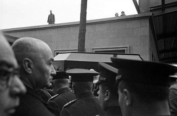 Atatürk’ün cenazesinden fotoğraflar... galerisi resim 8