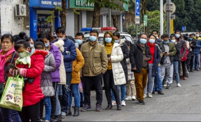 Maske kıtlığı çeken Çin'de, koranavirüse karşı akılalmaz yöntem! galerisi resim 6