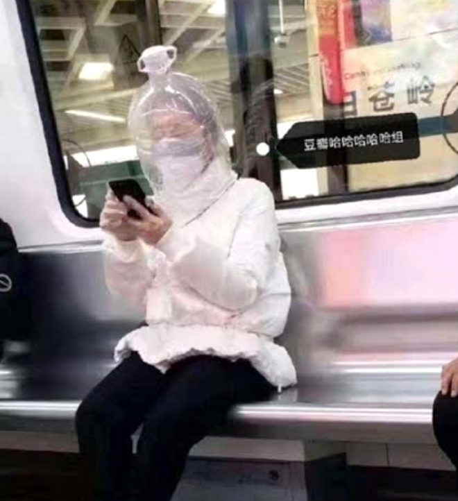 Maske kıtlığı çeken Çin'de, koranavirüse karşı akılalmaz yöntem! galerisi resim 7