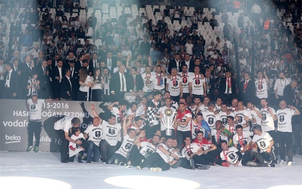 Şampiyon Beşiktaş kupasına kavuştu galerisi resim 23