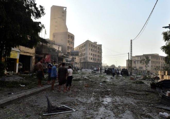 Beyrut'u kana bulayan patlama 300 bin insanı evsiz bıraktı galerisi resim 13