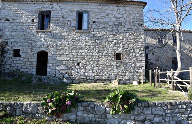 İtalya'nın bir köyünde 9 TL'ye ev sahibi olunuyor! Almak için  galerisi resim 3