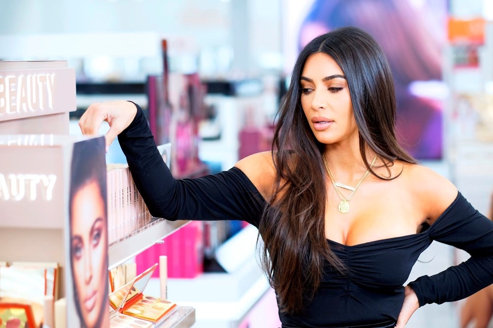 Kim Kardashian servetine 200 milyon dolar daha ekledi galerisi resim 6
