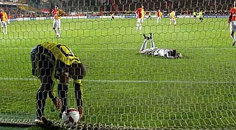 Fenerbahçe - Galatasaray derbilerinin unutulmazları galerisi resim 18