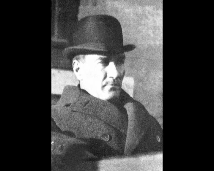Atatürk'ün bu fotoğraflarını belkide hiç görmediniz... galerisi resim 163