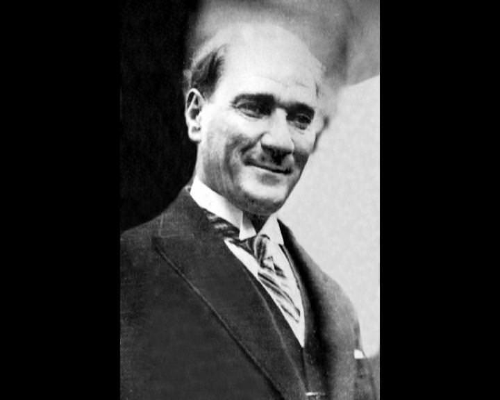 Atatürk'ün bu fotoğraflarını belkide hiç görmediniz... galerisi resim 266