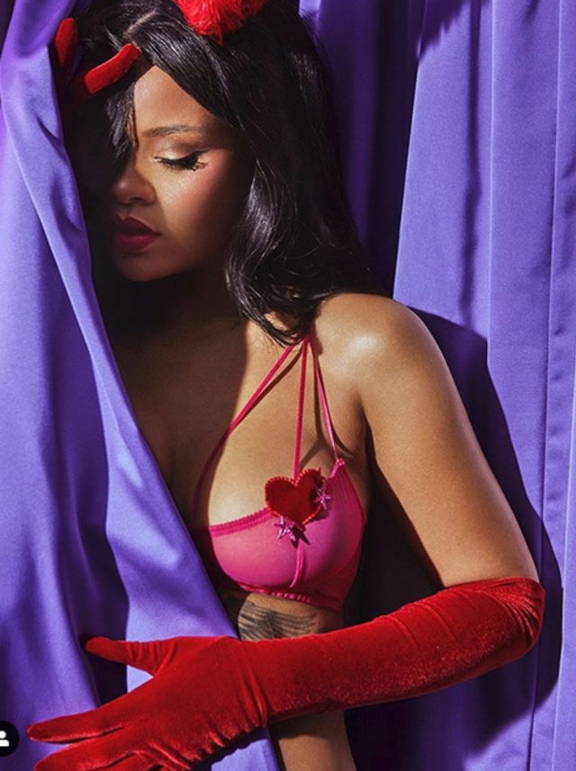 Rihanna'dan sevgililer gününe özel tasarım galerisi resim 2