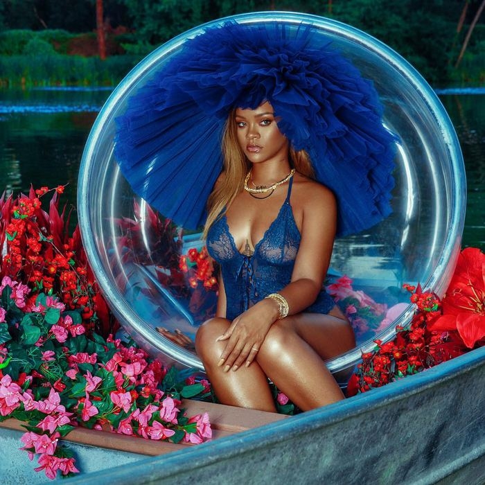 Rihanna'dan sevgililer gününe özel tasarım galerisi resim 21