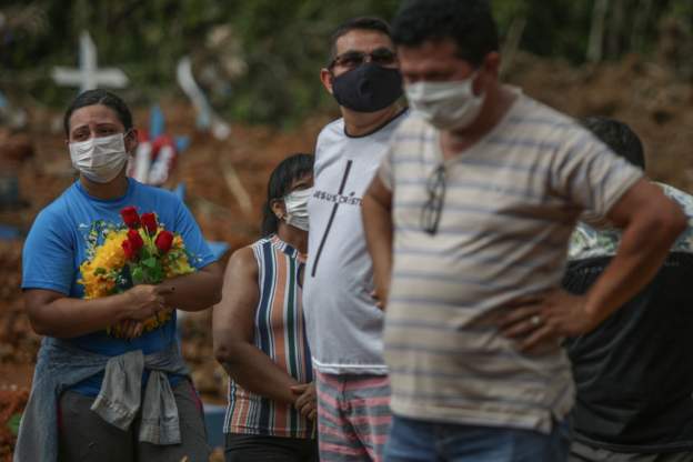 Brezilya'da koronavirüs kaynaklı ölümler zirve yaptı