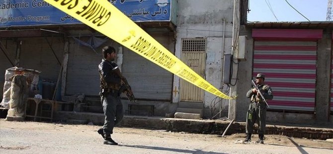 Afganistan’da 2 ayrı camiye silahlı saldırı: 11 ölü