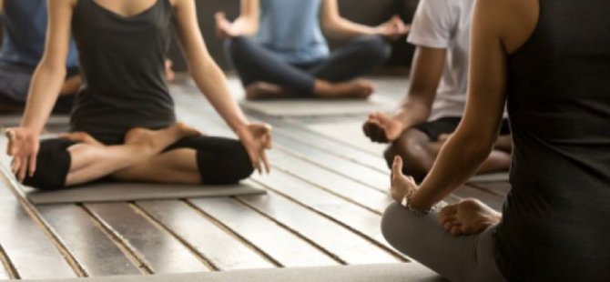 Araştırma: Yoga depresif semptomları azaltmaya yardımcı oluyor