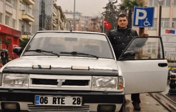 Plakası, 1994 Model Doğan'ı 200 bin TL yaptı