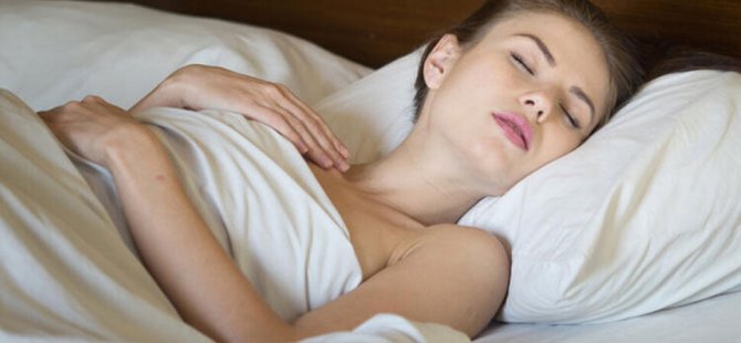 Cinsel içerikli rüya görenlere: Sebebi uyku pozisyonunuz olabilir!