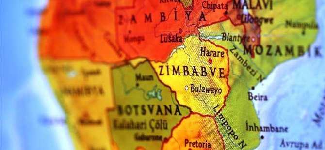 Zimbabve’de Kovid-19 yasaklarını ihlal eden 1300 kişi gözaltına alındı