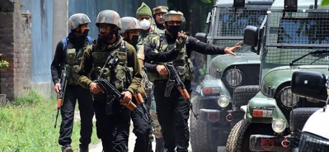 Cammu Keşmir'de Çatışma: 4 Ölü