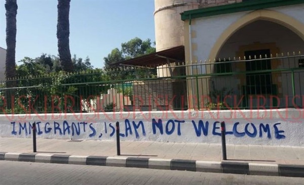 Kıbrıs Türk Kültür Derneği Camilere Yapılan Rum Saldırılarını Kınadı