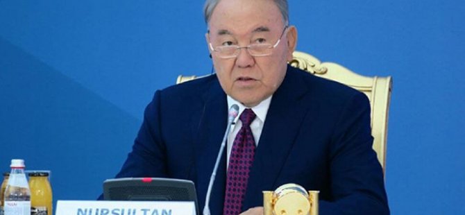 Kazakistan'ın eski Cumhurbaşkanı Nazarbayev koronavirüse yakalandı