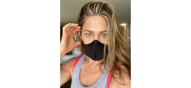 Jennifer Aniston: İnsan hayatına değer veriyorsanız lanet bir maske takın!