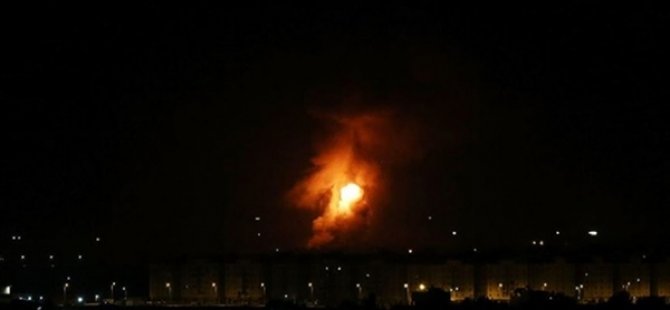 İsrail Savaş Uçakları Gazze'ye Hava Saldırısı Düzenledi