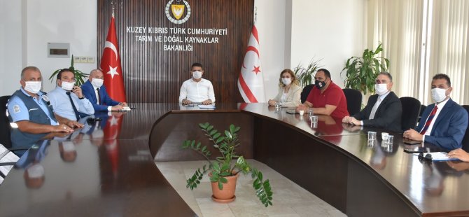 Tarım ve Doğal Kaynaklar Bakanı Dursun Oğuz, Kıbrıs Türk Kooperatif Merkez Bankası (Koopbank) Heyetine Kabul Etti