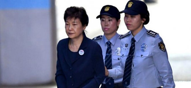 Güney Kore eski Devlet Başkanı yolsuzluktan 20 yıl hapse mahkum edildi
