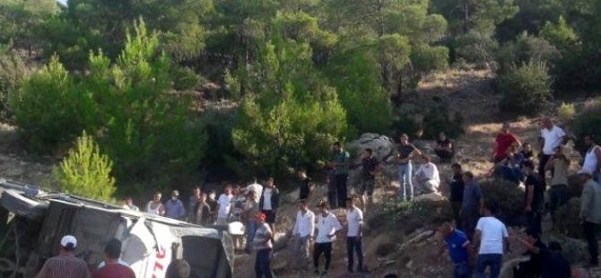 Mersin'de askerleri taşıyan otobüs devrildi: 5 asker hayatını kaybetti, 10 asker yaralandı