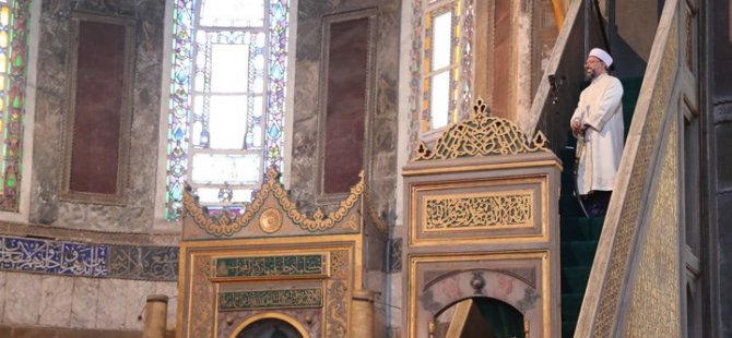 Ayasofya'da 86 yıl sonra ilk bayram namaz