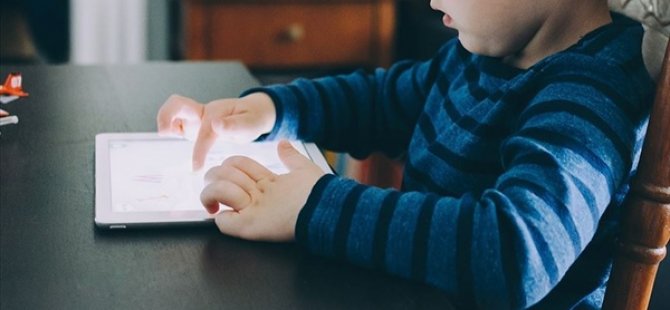 Uzmanından "Çocukların Dijital Ekrandan Uzak Tutulması" Uyarısı