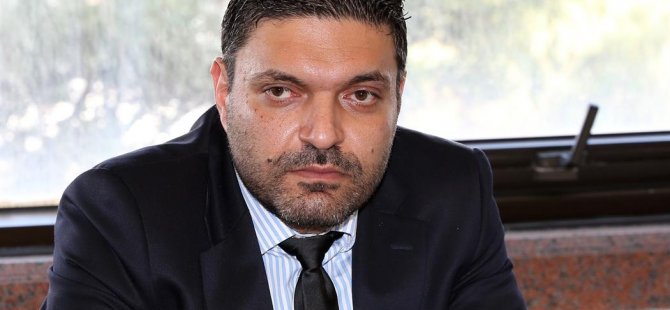 Rum Savunma Bakanı "Geri Dönmekten" Söz Etti
