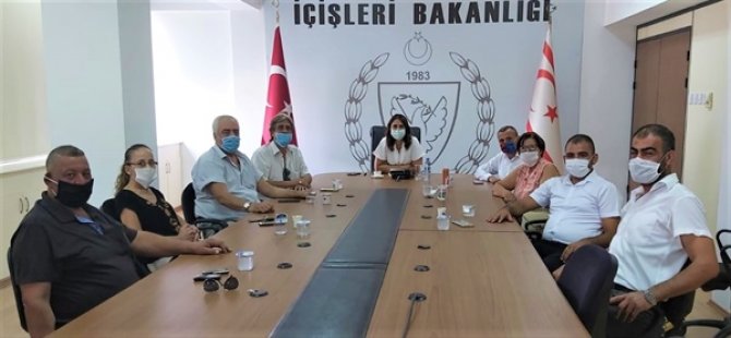 İçişleri Bakanı Baybars, Lefkoşa Muhtarlar Birliği’ni Kabul Etti