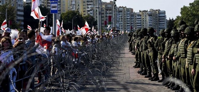 Belarus’ta Protestocular Cumhurbaşkanlığı Sarayı'na Yürümek İstedi