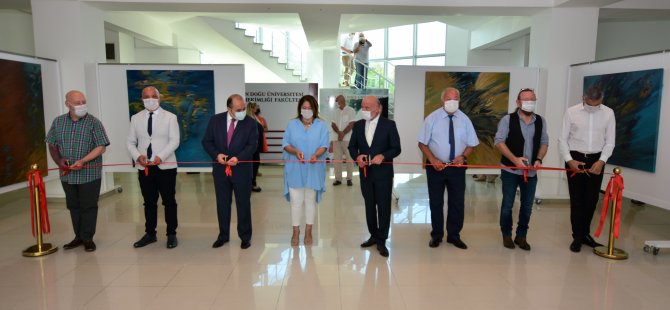 Gedik’in “ Mekansal Yansımalar” adlı kişisel resim sergisi TC Lefkoşa Büyükelçisi Ali Murat Başçeri tarafından açıldı
