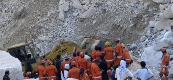 Pakistan'da Mermer Madeninin Çökmesi Sonucu 22 Kişi Öldü