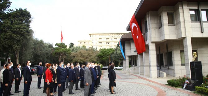 Azerbaycan'da 29 Ekim Cumhuriyet Bayramı Kutlandı