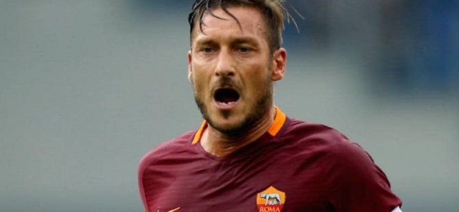 Francesco Totti Koronavirüs'e yakalandı