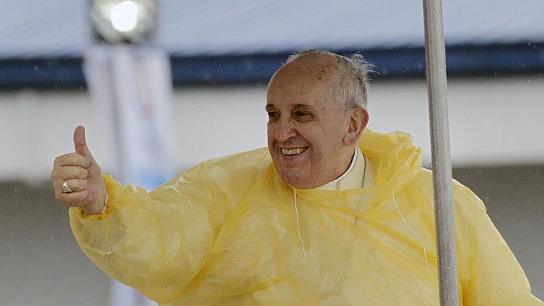 Papa'nın Instagram hesabından bir mankenin müstehcen fotoğrafı beğenildi, Vatikan soruşturma açtı