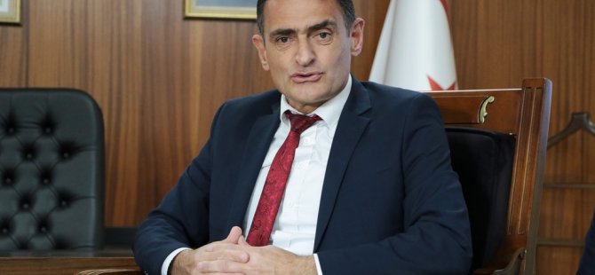 Ο Dursun Oğuz, Υπουργός Οικονομικών, δημοσίευσε ένα μήνυμα για το Νέο Έτος.