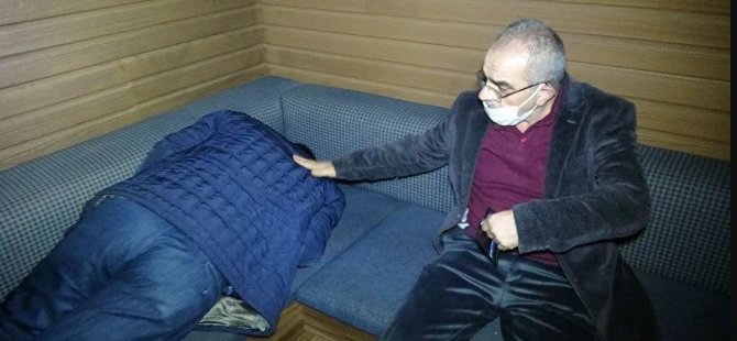 Bursa'da eski boksörler derneğine kumar baskını: Uyuyor numarası yaptılar