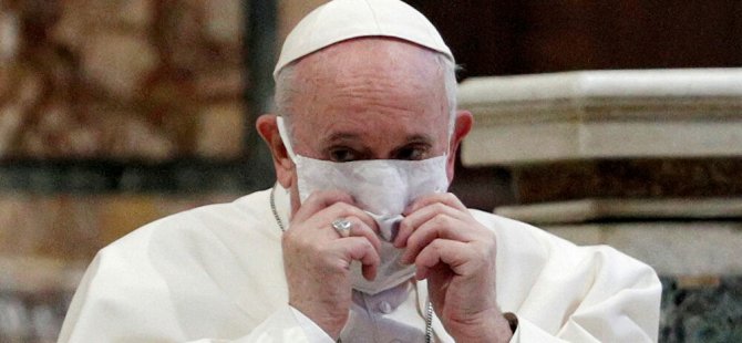 Papa Francis ve Papa 16. Benedict Kovid-19 aşısı oldu