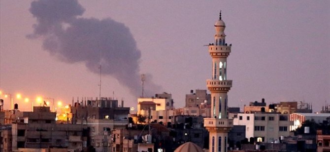 İsrail, Gazze Şeridi'ne Hava Saldırısı Düzenledi