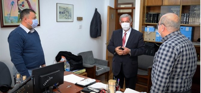 Sennaroğlu, Meclis personeli ile bir araya geldi