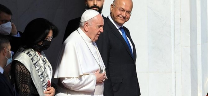 Irak’taki Temaslarını Bitiren Papa Ülkesine Döndü