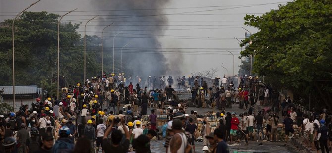 Myanmar'da bugünkü protestolarda güvenlik güçlerinin müdahalesi sonucu ölenlerin sayısı 56'ya yükseldi