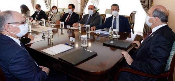 Ο Πρόεδρος Tatar συναντήθηκε με τον Ertuğruloğlu και πρώην Υπουργούς Εξωτερικών