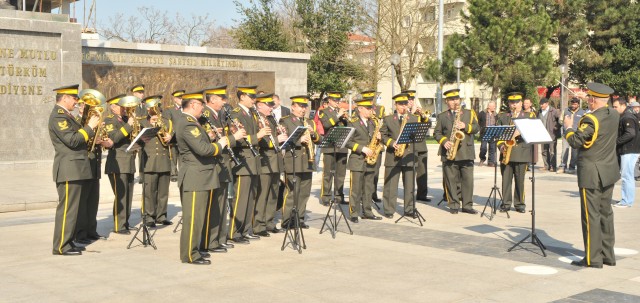 GKK Bandosu'ndan halka açık konser